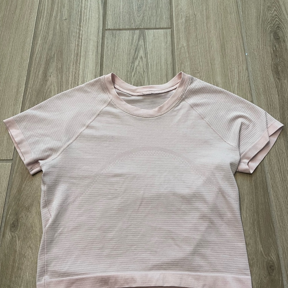 Lululemon Swiftly Tech 2.0 Cropped Short Sleeve Shirt Strawberry Milkshake Sz 6